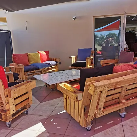 Logis Relais De La Grange Hotel