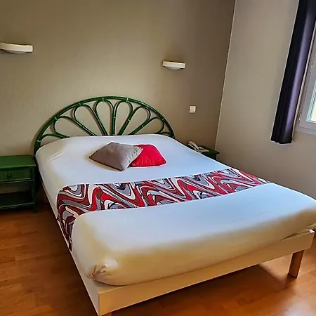 Logis Relais De La Grange 호텔 3*