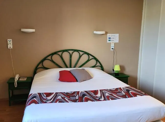 Hotel Relais De La Grange Nort-sur-Erdre (Loire-Atlantique)